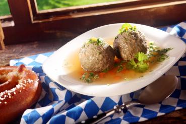 Leberknödel fertig gewürzt